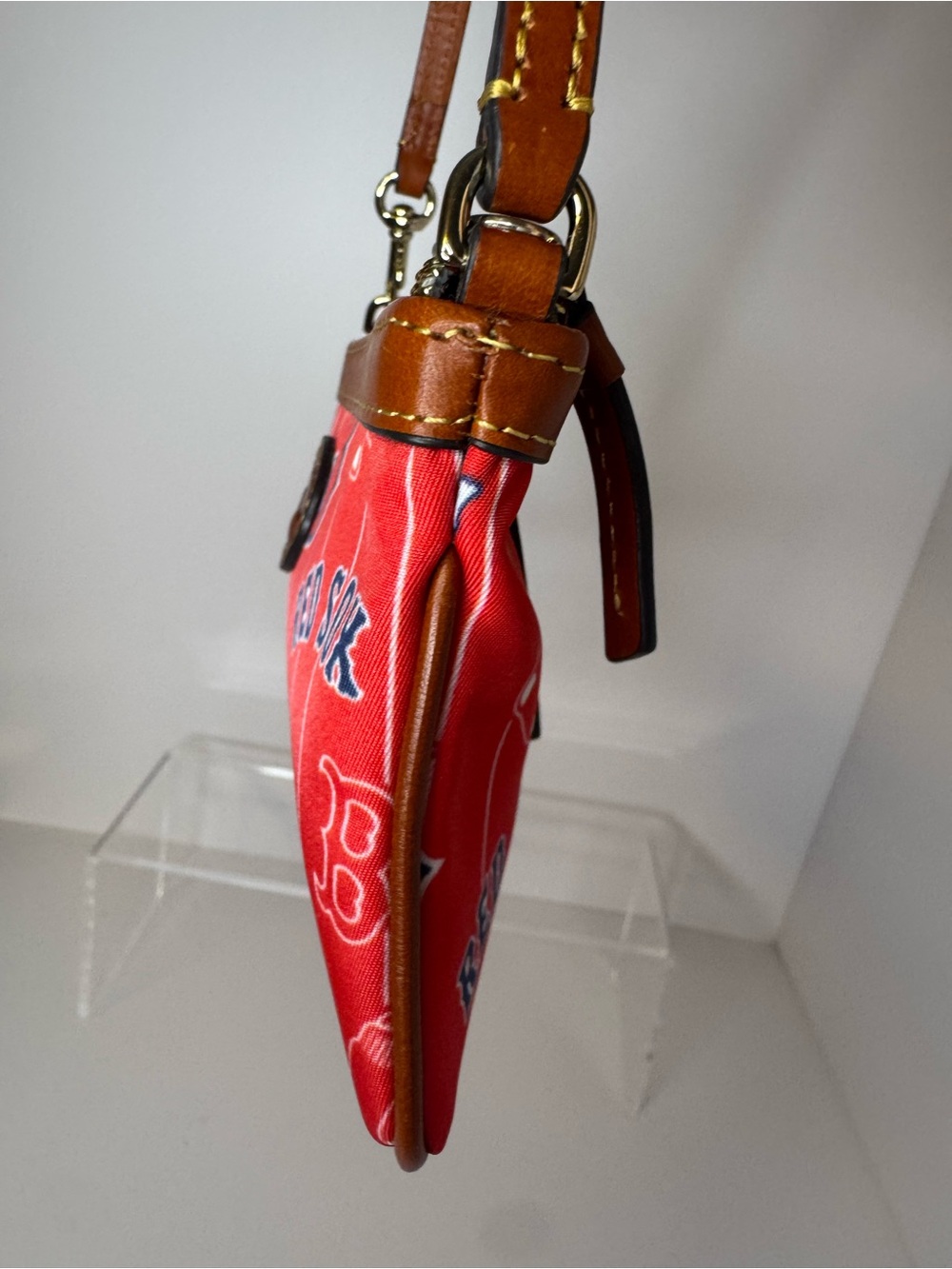 Dooney & Bourke and MLB Boston Red Sox 2018 World Series Champion Wristlet - Picture 6 of 14
